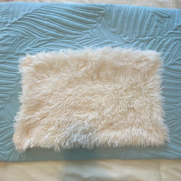 Luxury Faux Fur Throw Pillow COVER 12" X 20" - Picture 2 of 5